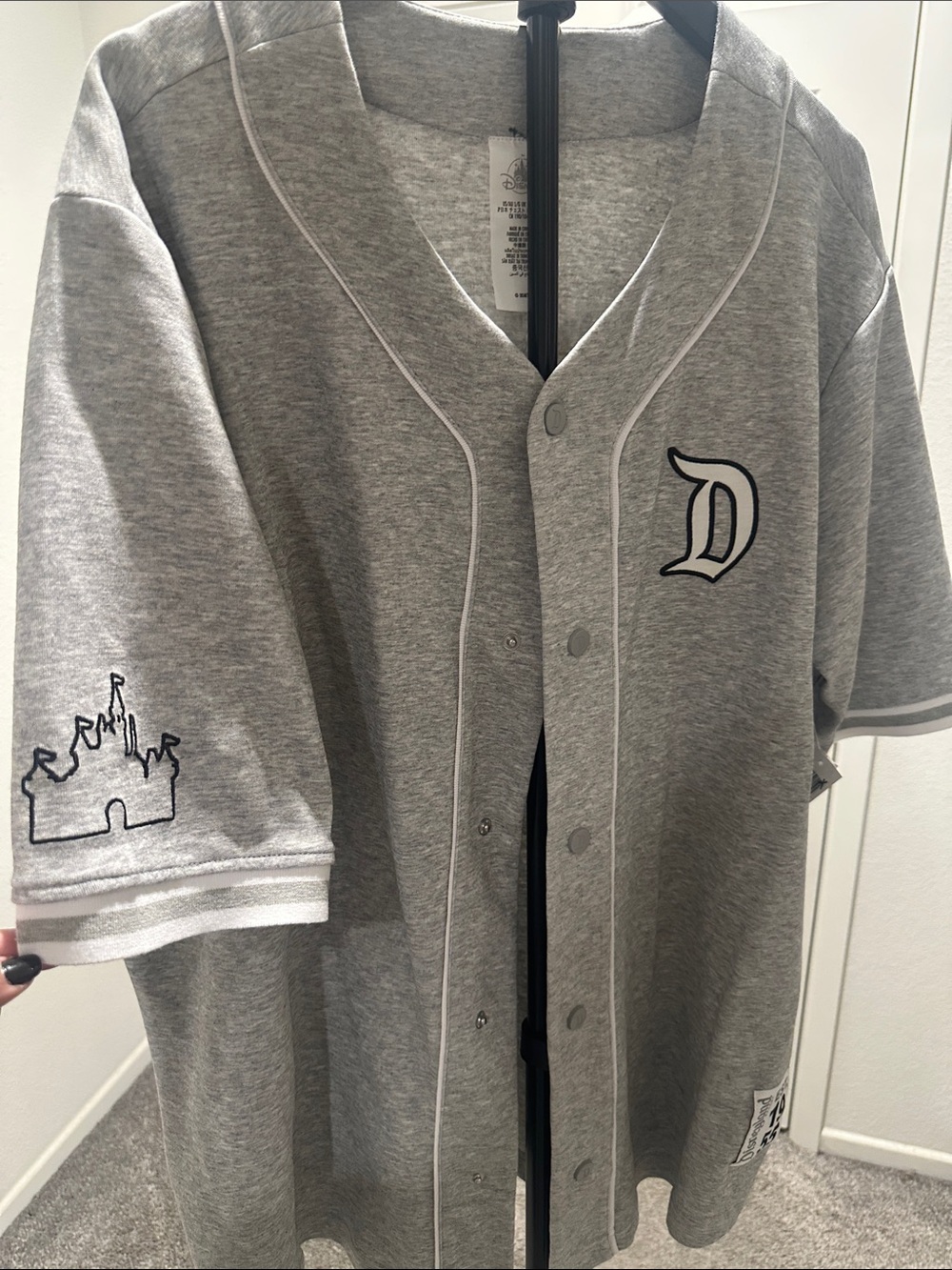 Disneyland Resort Grey Embroidered D baseball shirt